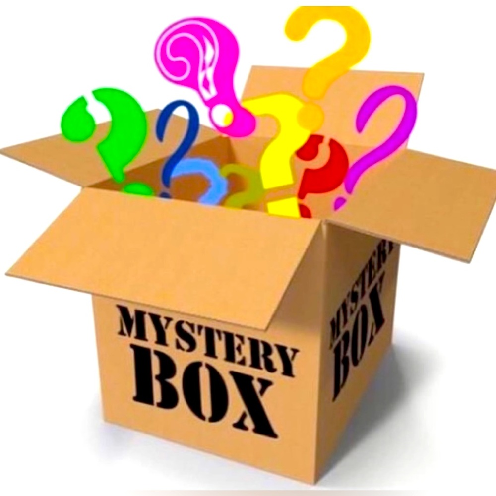 Fun women's Mystery box with two luxury items ( like new) some high-end jewelry - Picture 1 of 1